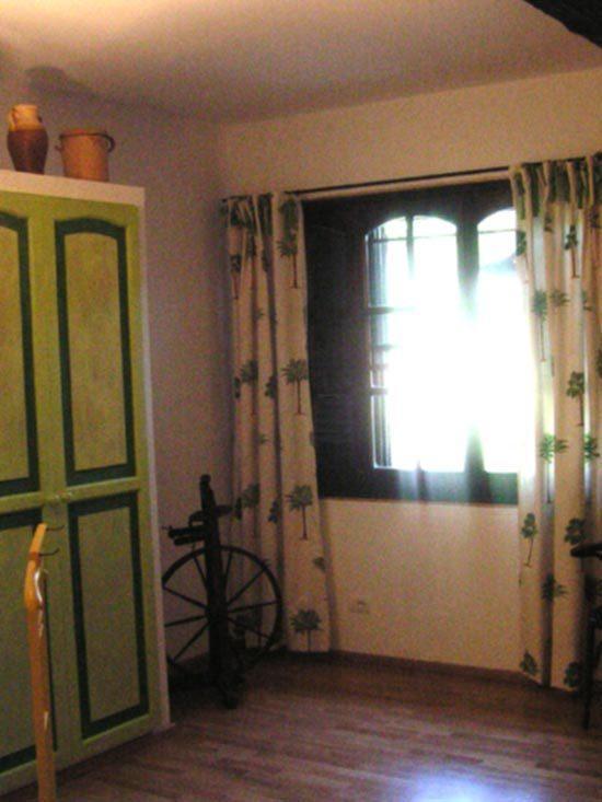 Agriturismo La Vecchia Dolceacqua Villa Bilik gambar