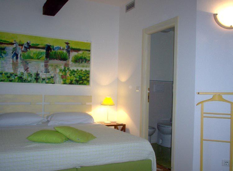 Agriturismo La Vecchia Dolceacqua Villa Bilik gambar